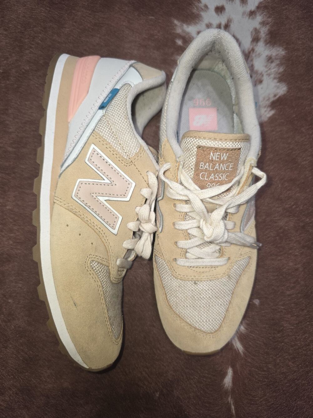 SIZE 8 New Balance Women's 996 Classic Maple Cloud Pink NEW
